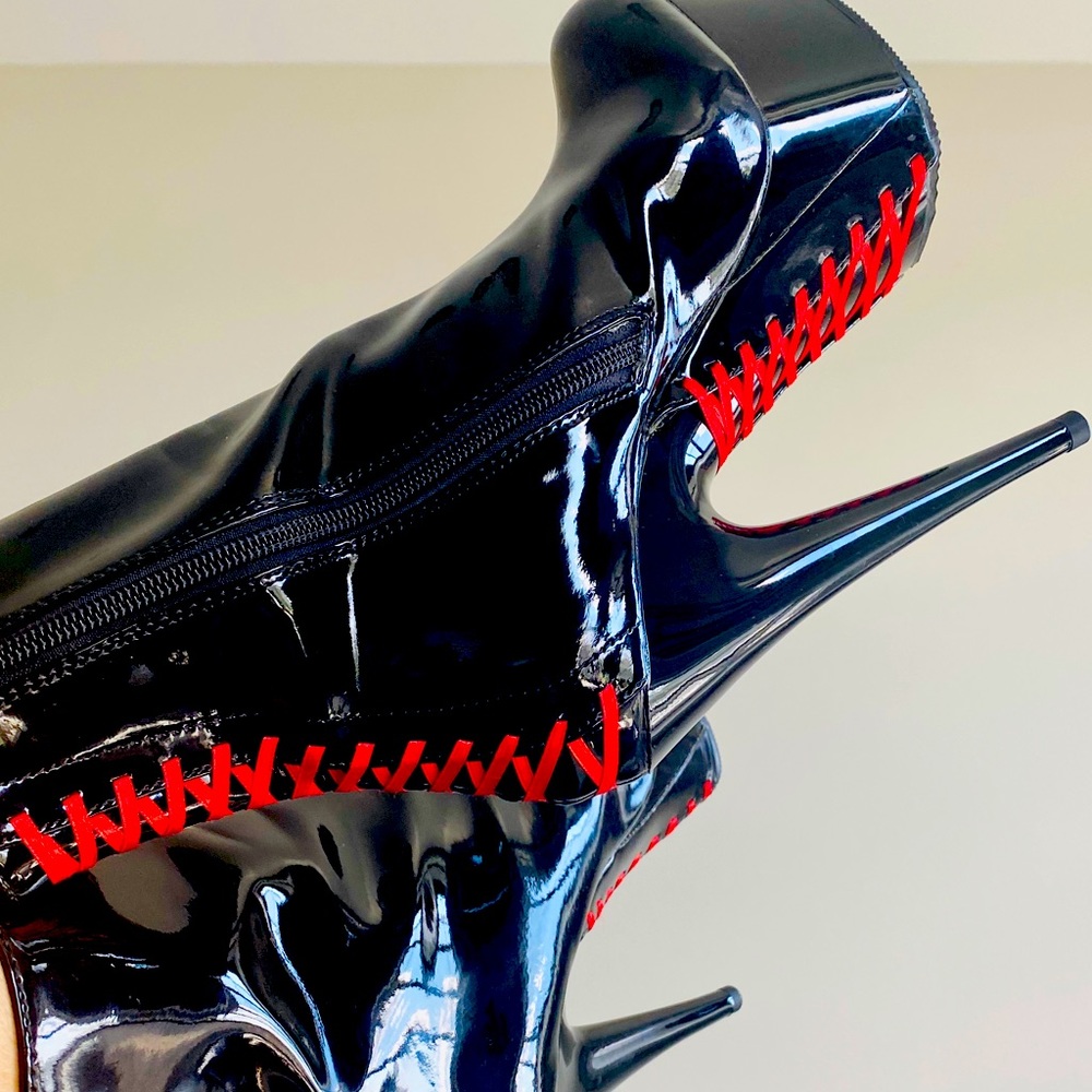 Sexy black platform stilettos. Brand new never worn.